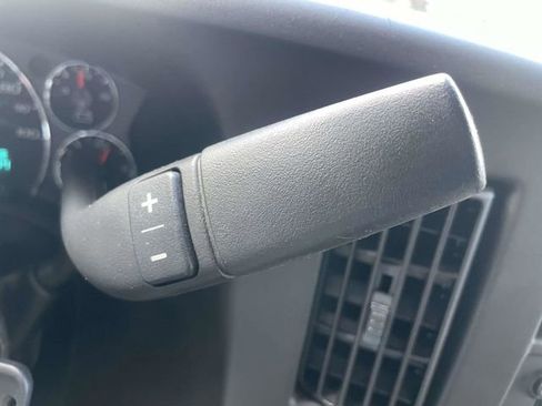 Used 2016 Chevrolet Express 2500 LT w/ LT Preferred Equipment Group RWD image 30