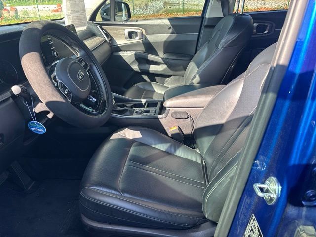 Used 2021 Kia Sorento EX FWD image 6