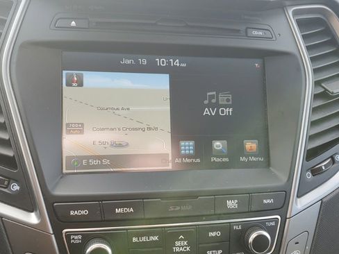 Used 2017 Hyundai Santa Fe Sport image 19