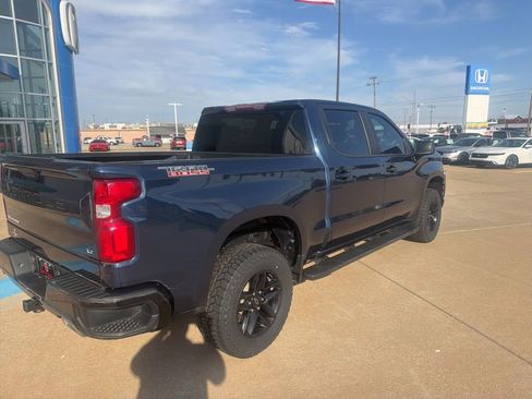 Used 2021 Chevrolet Silverado 1500 LT Trail Boss AWD/4WD image 7