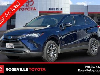 Used 2021 Toyota Venza LE AWD/4WD video 1