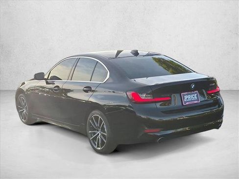 Used 2022 BMW 330i Sedan w/ Driving Assistance Package RWD image 8
