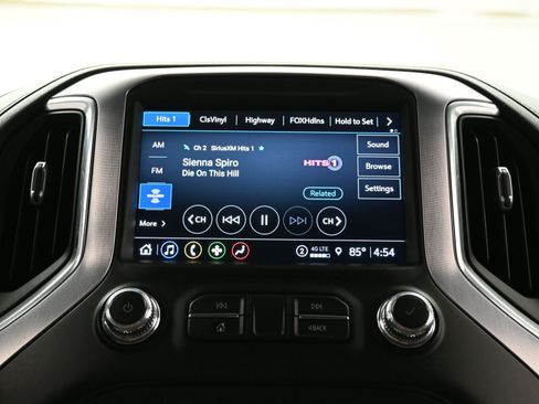 Used 2021 GMC Sierra 1500 SLT image 33