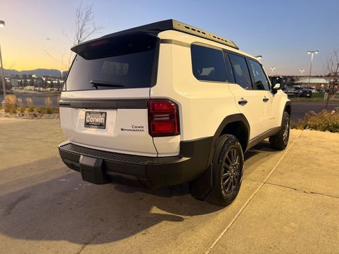 Used 2025 Toyota Land Cruiser 1958 image 8