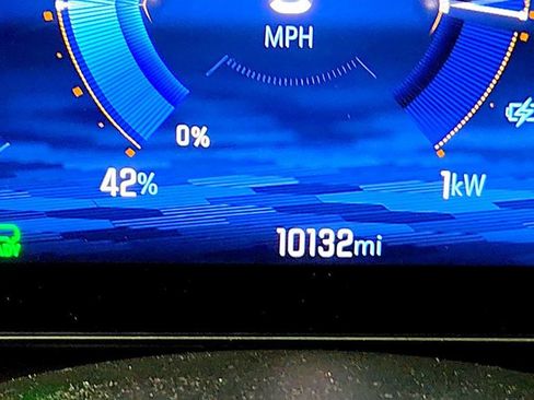 Used 2025 Chevrolet Equinox EV LT FWD image 14