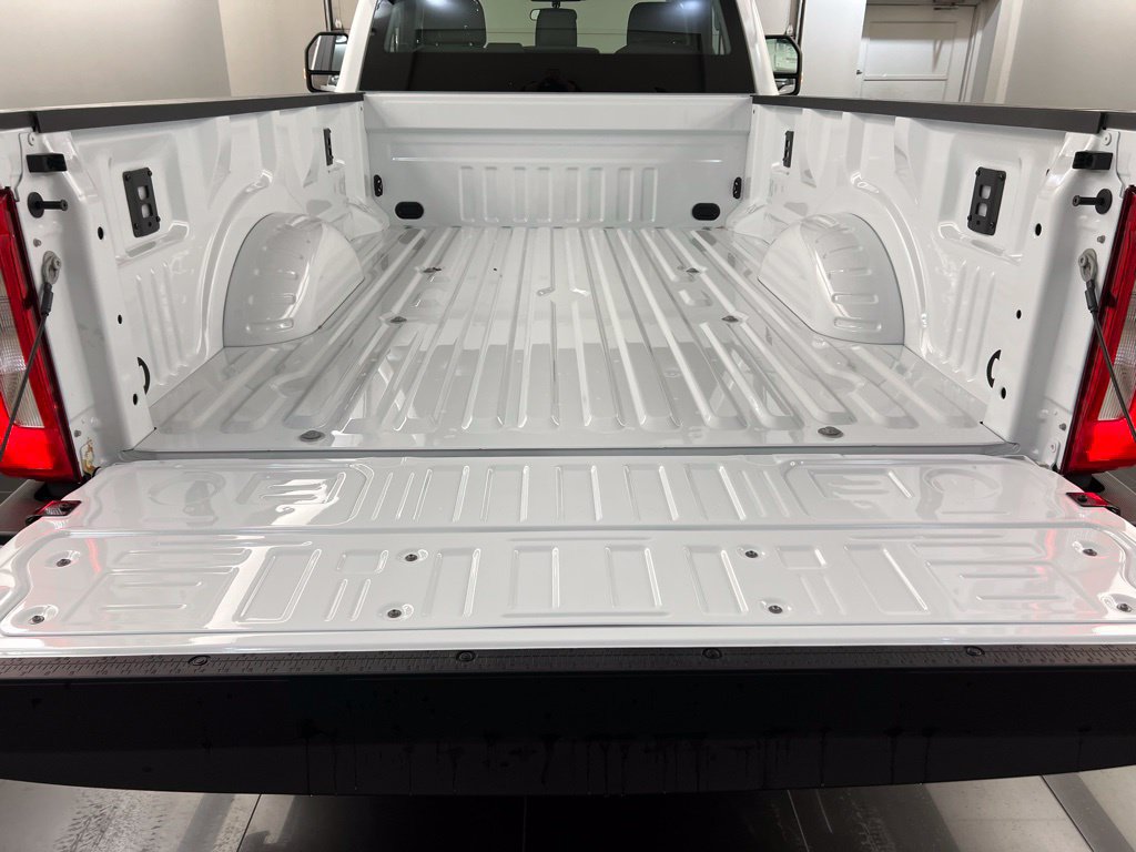 New 2026 Ford F250 XL w/ XL Chrome Package AWD/4WD image 23