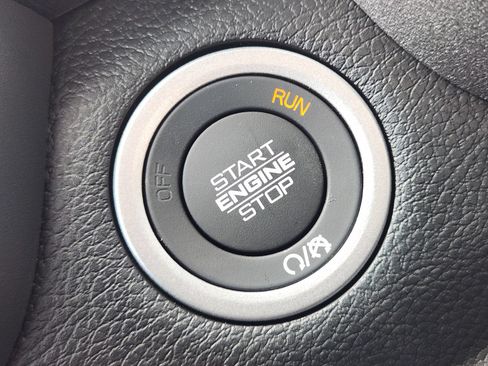 New 2026 RAM 2500 Tradesman AWD/4WD image 18
