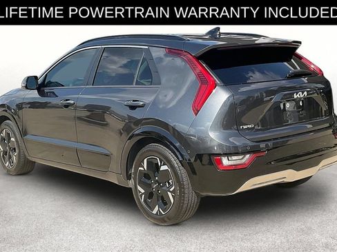 Used 2023 Kia Niro Wave FWD image 11