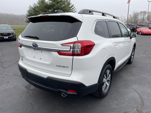 Used 2024 Subaru Ascent Premium w/ Convenience Package image 8