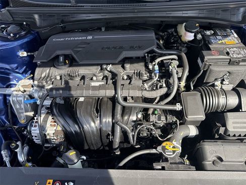 New 2025 Kia K4 LXS image 14