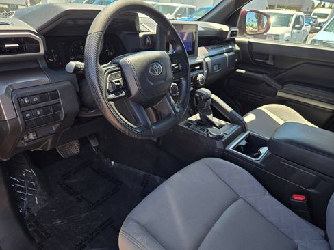 Used 2024 Toyota Tacoma SR5 AWD/4WD image 10