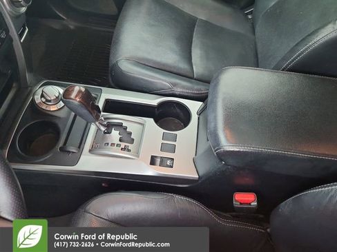 Used 2022 Toyota 4Runner Limited image 31