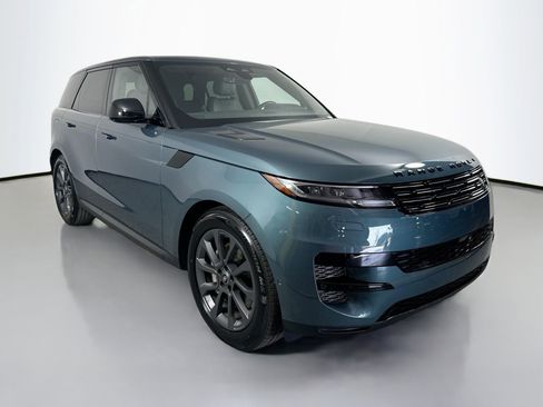 Certified 2025 Land Rover Range Rover Sport SE image 3