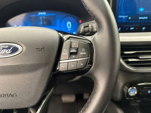 Certified 2025 Ford Escape Platinum image 25