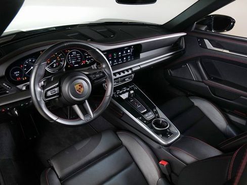Certified 2022 Porsche 911 Targa 4S image 19