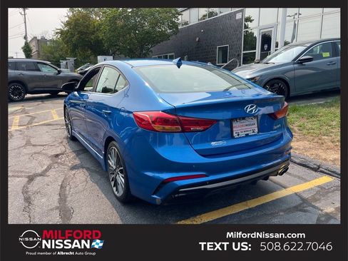 Used 2017 Hyundai Elantra Sport w/ Sport Premium Package 06 FWD image 3
