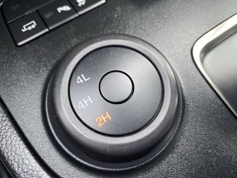 Used 2021 Ford Ranger Lariat w/ Equipment Group 501A High image 35