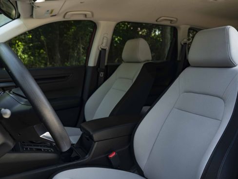 Used 2024 Honda CR-V LX image 17
