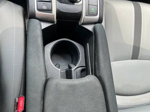 Used 2020 Honda Civic LX image 18