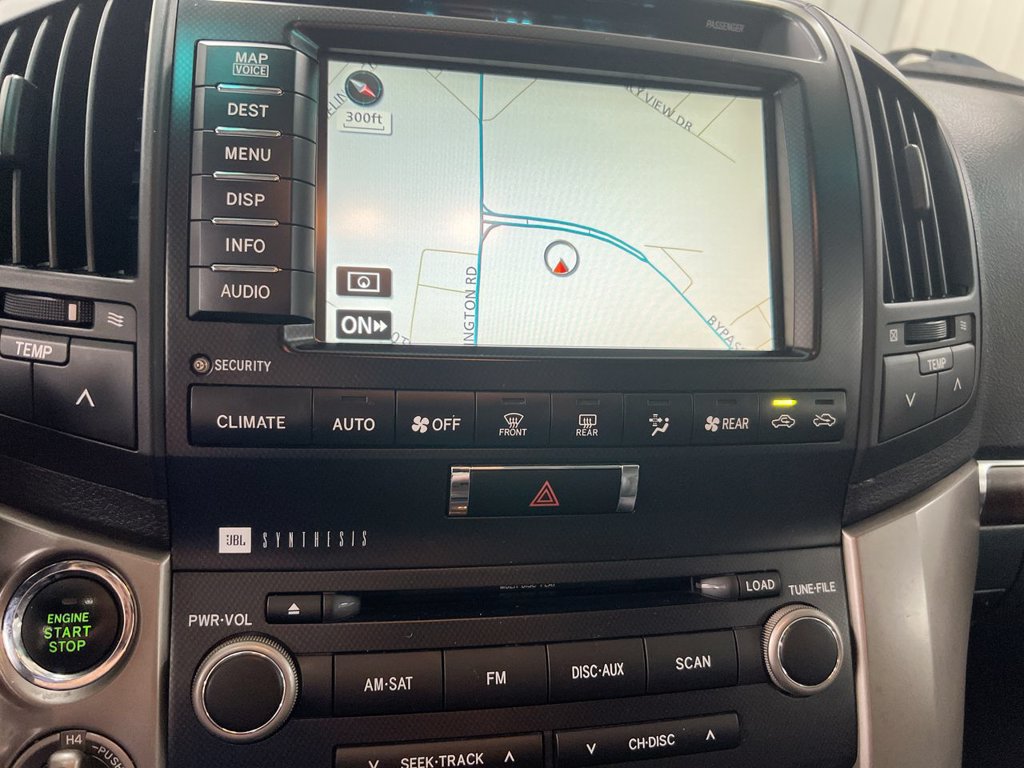 Used 2009 Toyota Land Cruiser w/ Upgrade Pkg AWD/4WD image 17