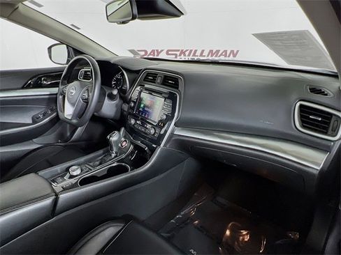 Used 2023 Nissan Maxima SV w/ Floor Mat Group image 38