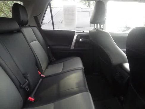 Used 2024 Toyota 4Runner SR5 Premium w/ Moonroof Package RWD image 10