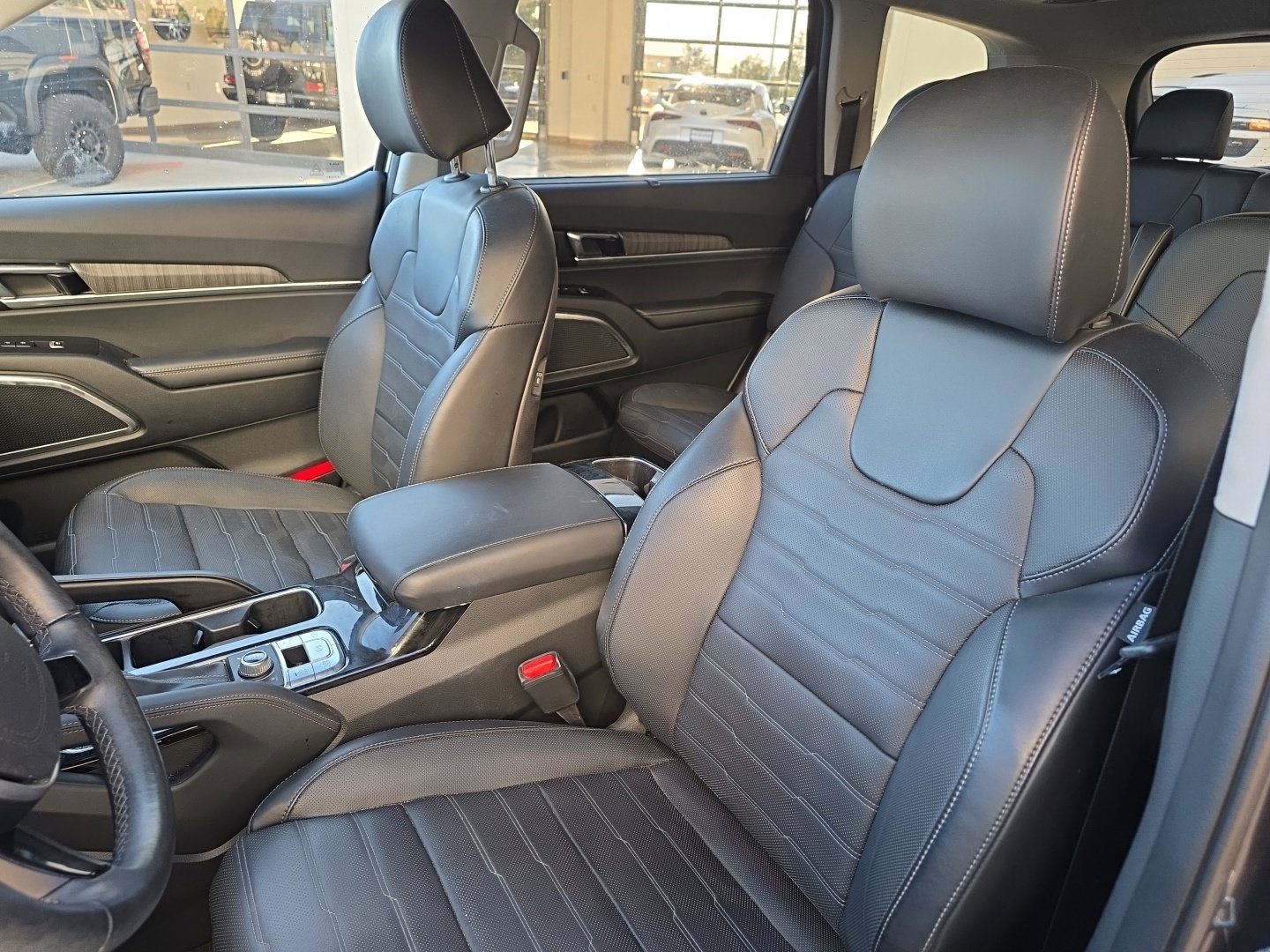 Used 2024 Kia Telluride SX Prestige AWD/4WD image 7
