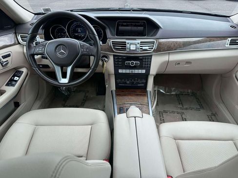 Used 2014 Mercedes-Benz E 350 4MATIC Sedan image 13