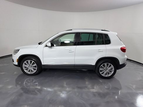 Used 2015 Volkswagen Tiguan SE FWD image 8