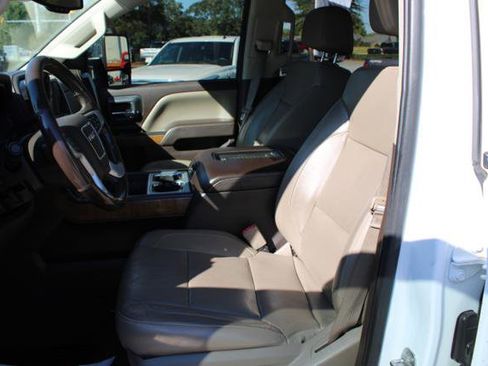 Used 2016 GMC Sierra 2500 SLT w/ Duramax Plus Package image 24