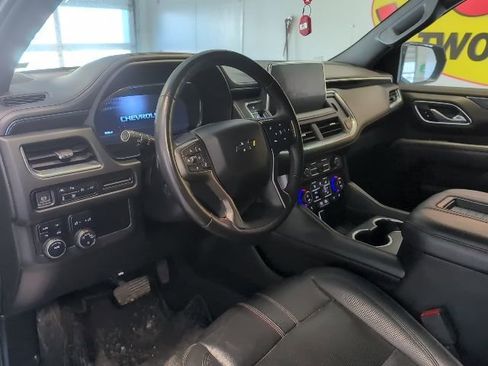 Used 2022 Chevrolet Tahoe RST w/ Luxury Package AWD/4WD image 9