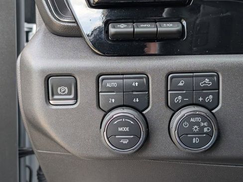 Used 2025 Chevrolet Silverado 1500 ZR2 w/ ZR2 Bison Edition AWD/4WD image 23