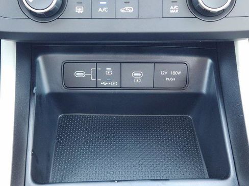 New 2026 Hyundai Tucson SE image 14