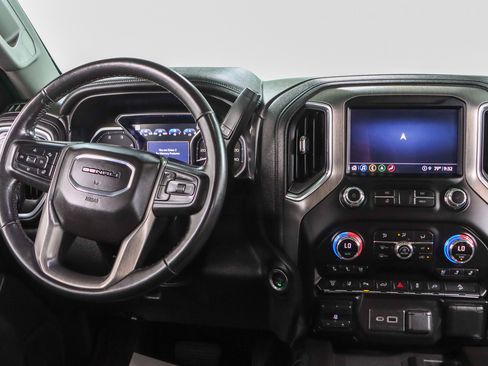 Used 2021 GMC Sierra 2500 Denali w/ Denali Ultimate Package AWD/4WD image 18