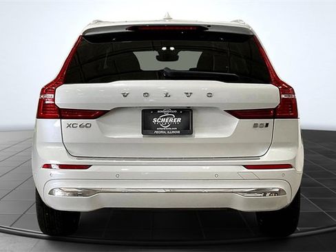 Certified 2023 Volvo XC60 B5 Plus image 4