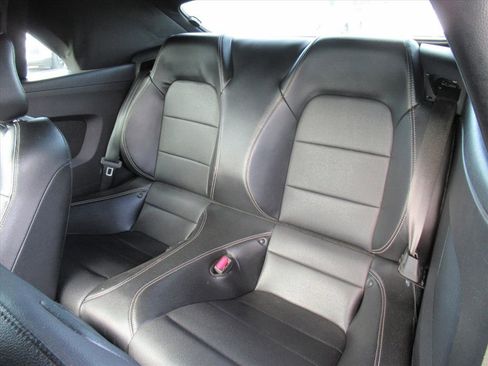 Used 2021 Ford Mustang Premium image 23