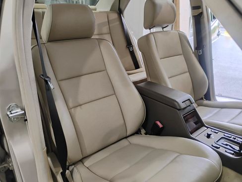 Used 1996 Mercedes-Benz C 280 Sedan image 37