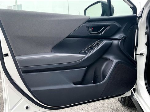 Used 2024 Subaru Crosstrek 2.0i Premium image 21