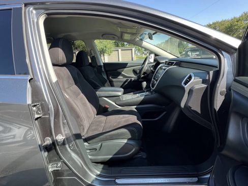 Used 2017 Nissan Murano S w/ Navigation Package image 26