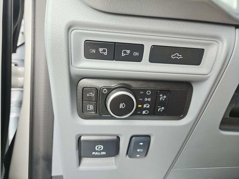 Used 2024 Ford F150 Lariat w/ Bed Utility Package AWD/4WD image 37