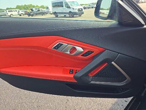 Used 2022 BMW Z4 M40i w/ Premium Package RWD image 6