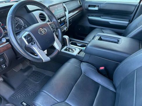 Used 2015 Toyota Tundra Limited w/ Limited Premium Package AWD/4WD image 11