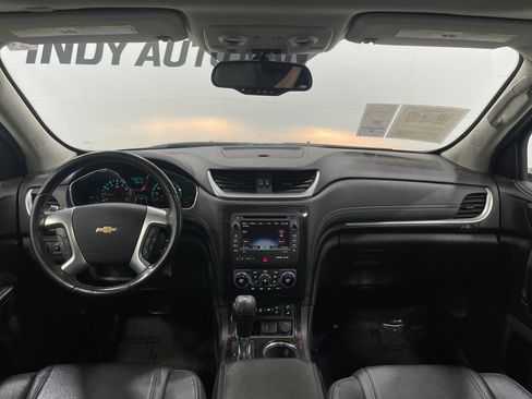 Used 2017 Chevrolet Traverse LT AWD/4WD image 18
