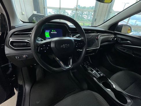 Used 2023 Chevrolet Bolt EUV LT w/ Driver Confidence Package FWD image 13