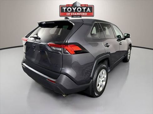 Certified 2022 Toyota RAV4 LE AWD/4WD image 7