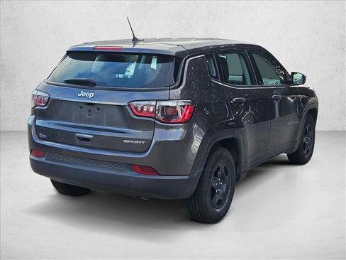 Used 2021 Jeep Compass Sport FWD image 5