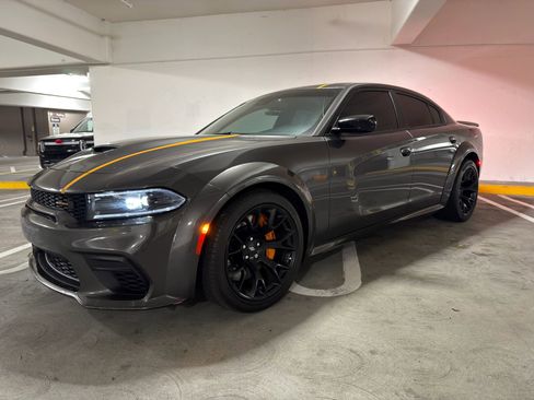 Used 2023 Dodge Charger Scat Pack image 3