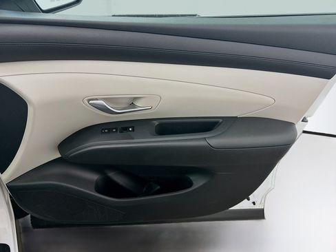 Used 2025 Hyundai Tucson SEL AWD/4WD image 33