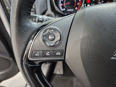 Used 2022 Mitsubishi Outlander Sport SE FWD image 16