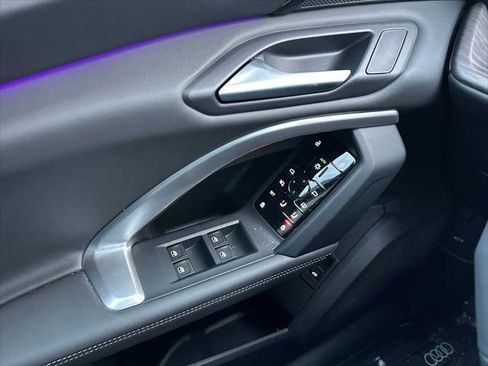 New 2025 Audi Q5 Premium image 31